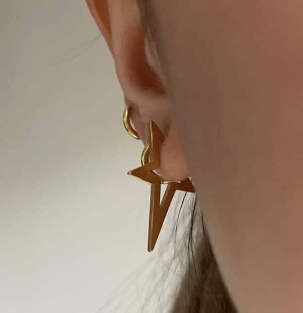 Pendientes dorados Rockstar de Concdecool