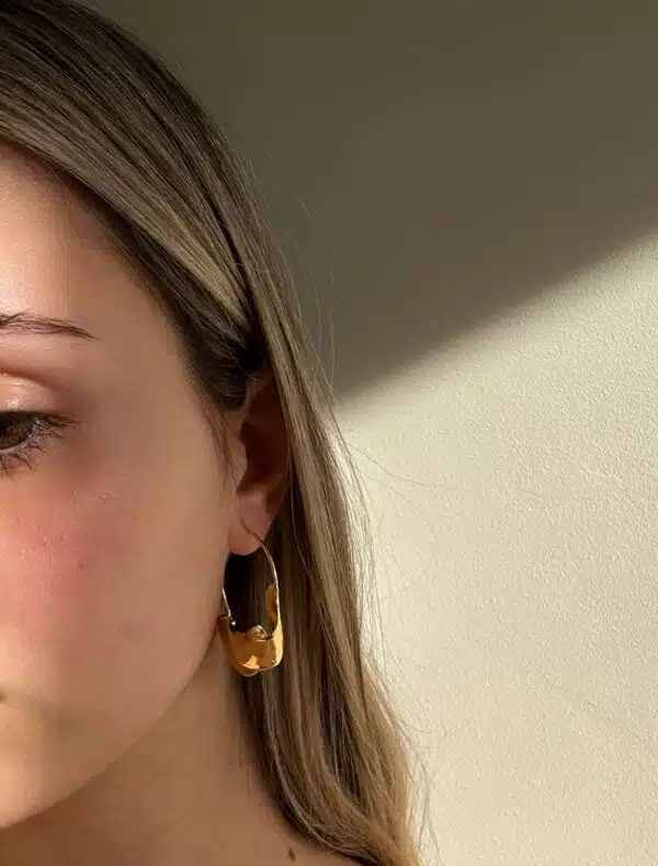 Pendientes Gaia dorado de ConCdeCOOL
